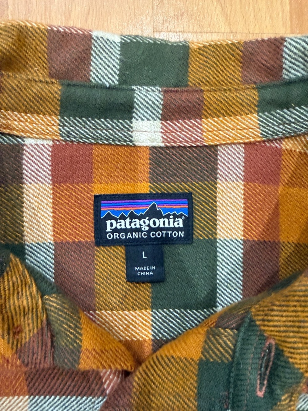 Patagonia Flannel Heavyweight Organic Cotton - Picture 3 of 5